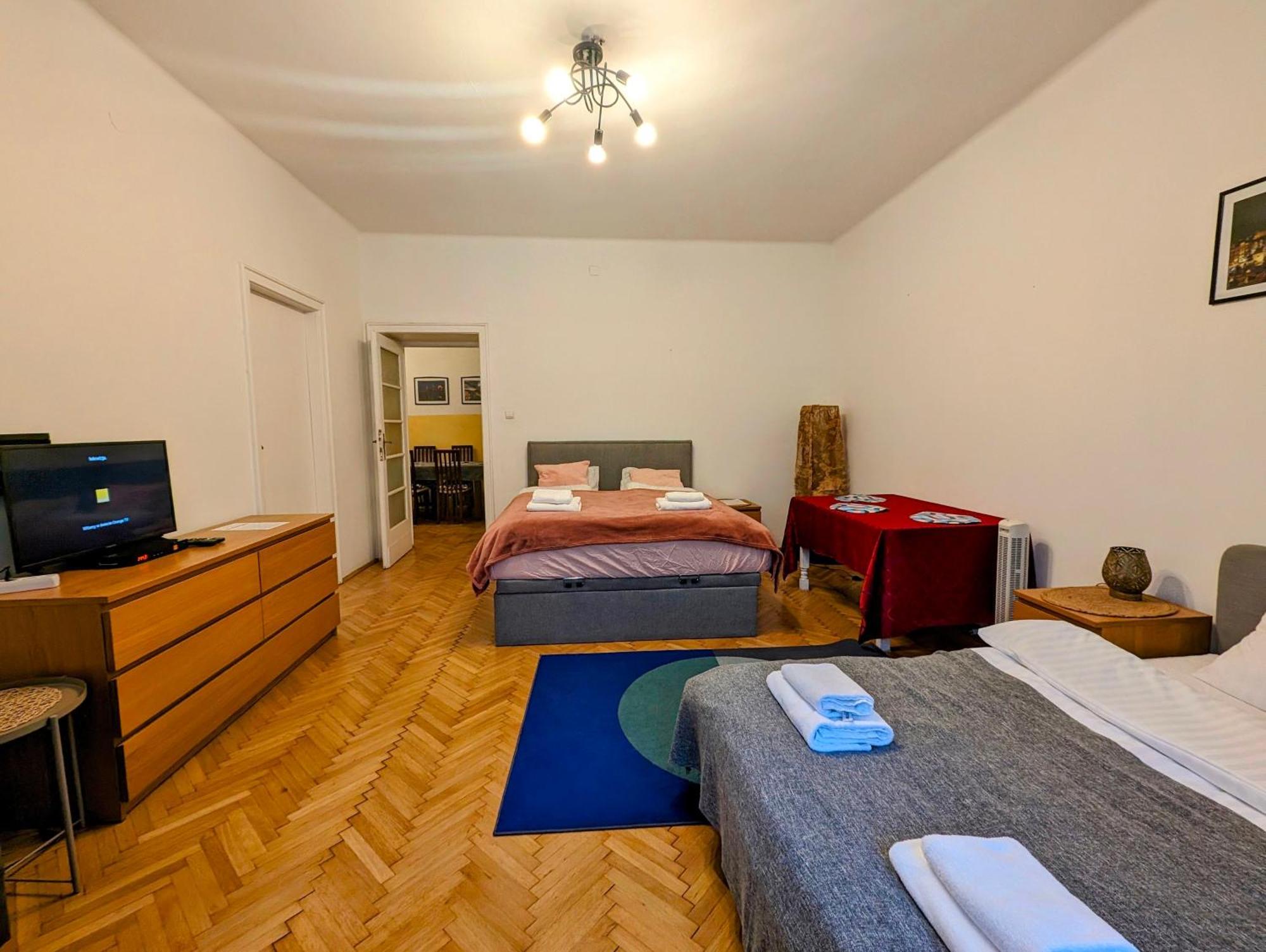 Aleja Krasinskiego 24A By Homeprime Kraków Exteriör bild
