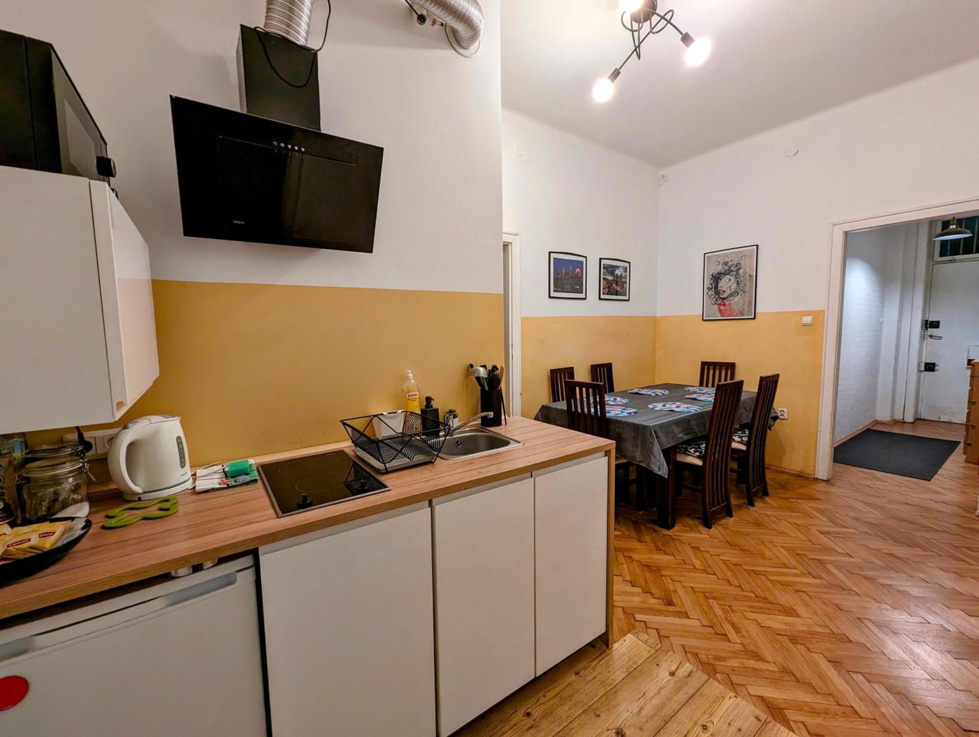 Aleja Krasinskiego 24A By Homeprime Kraków Exteriör bild