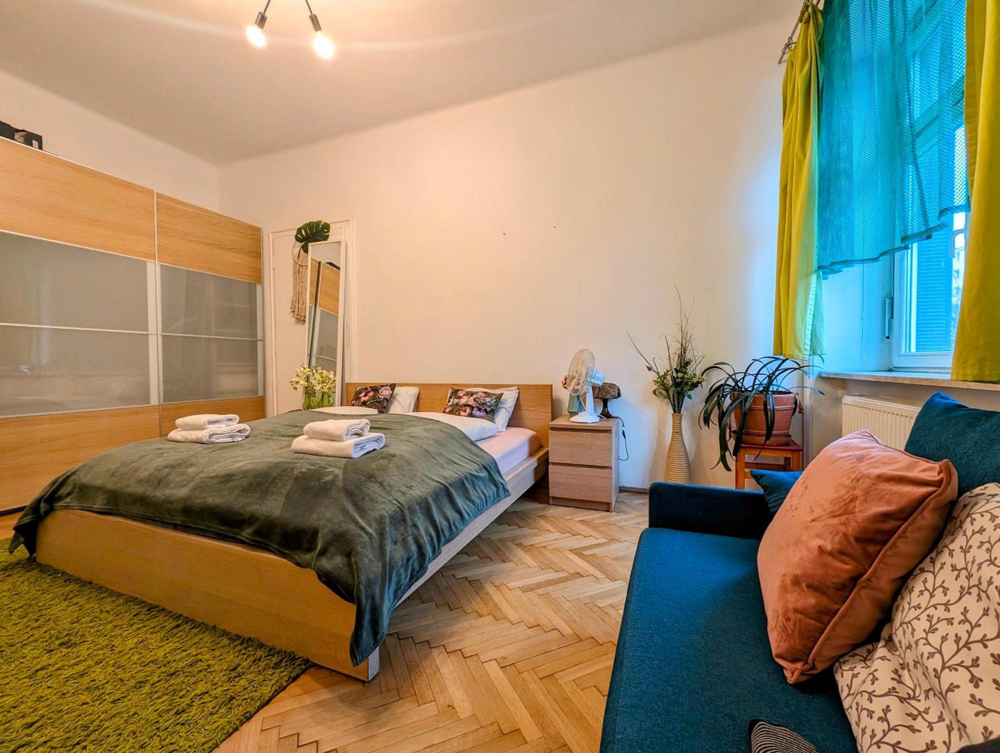 Aleja Krasinskiego 24A By Homeprime Kraków Exteriör bild